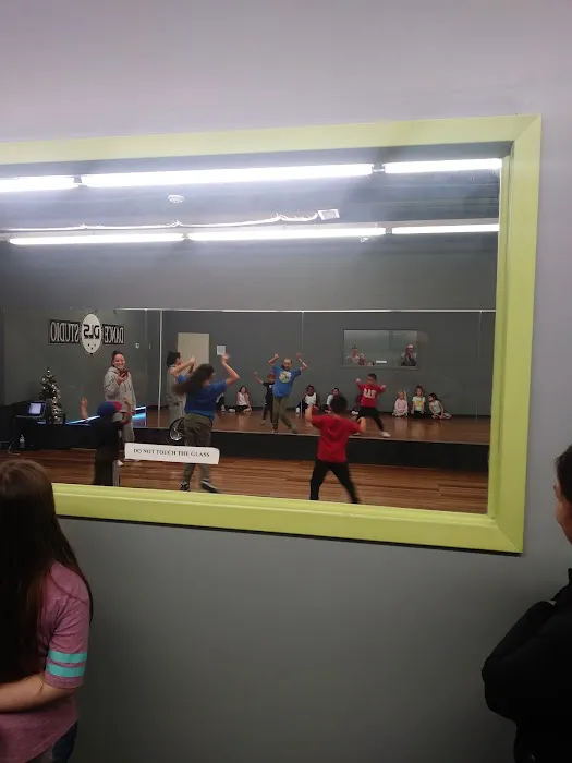 DLS Dance Studio Picture 8