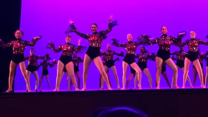 Carolyn Ehmans Dance Picture 3