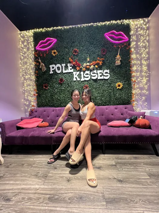 Pole Kisses, Bungee and Aerial Fitness Picture 5