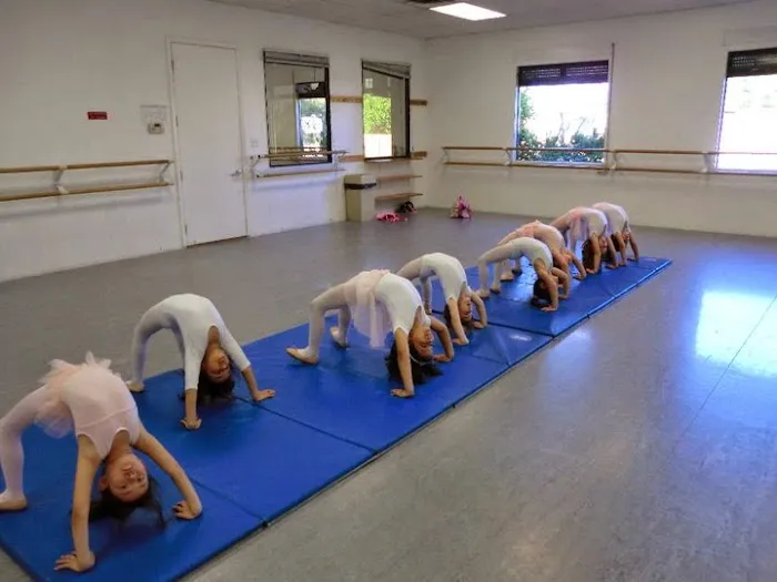 Backstage Dance Studio Picture 10