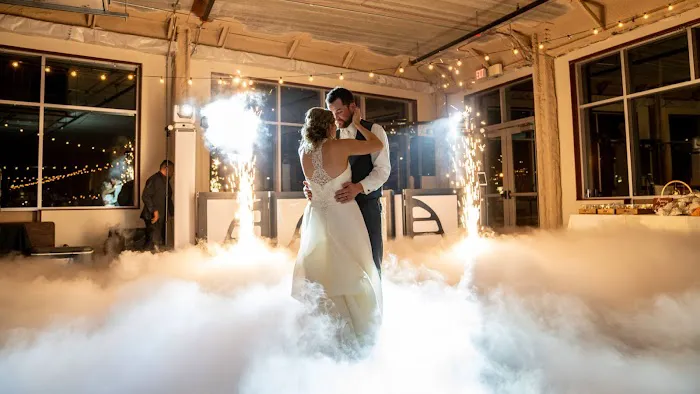 Dance Art Ballroom Picture 1