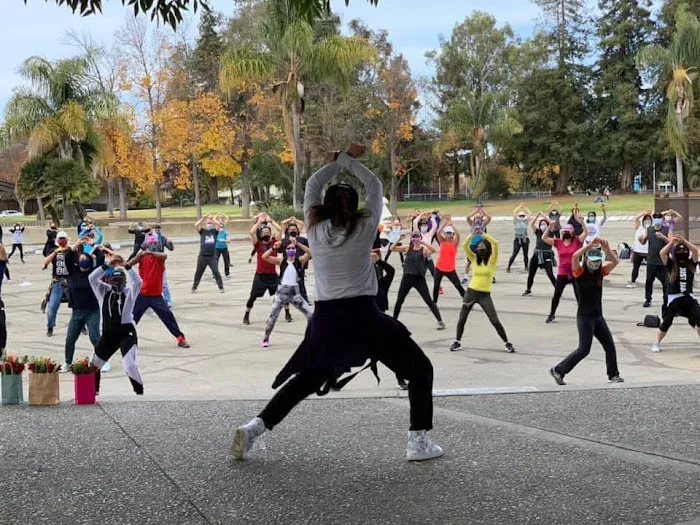 U-Jam Fitness Picture 7