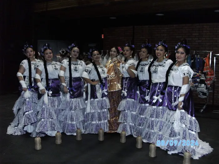 Ballet Folklorico Izel Picture 4