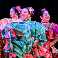 Ballet Folklorico Izel ico