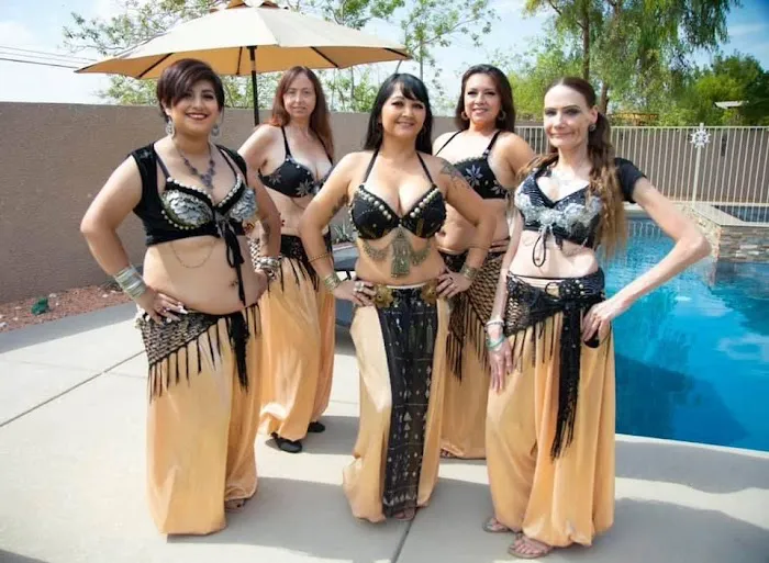 Mari Fusion Belly Dance Picture 8