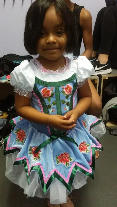 Reflections Dance Center Picture 5