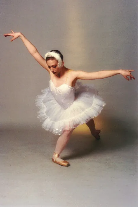 Desert Chamber Ballet Picture 1