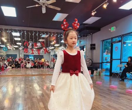 Happy Face Dance Studio