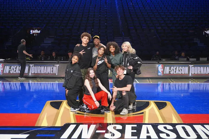 Stadium Dance Picture 8