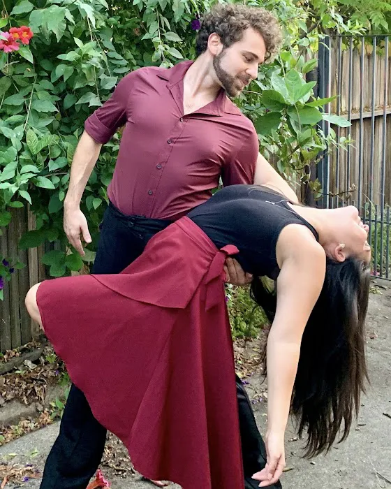 Golden City Dance Collective Picture 2