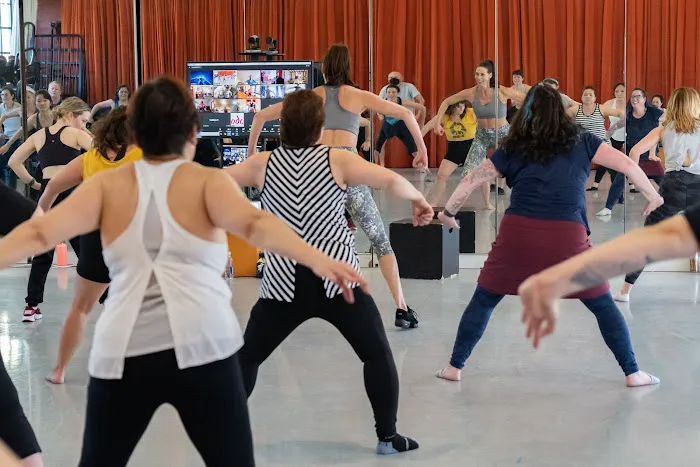 Rhythm & Motion Picture 7