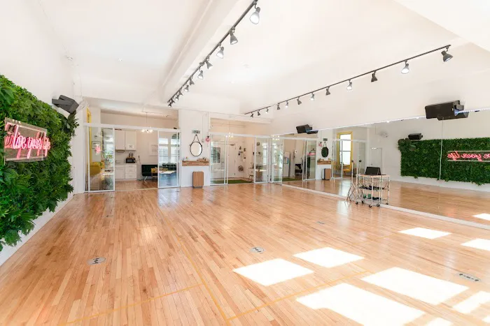 Rae Studios | San Francisco Dance & Fitness Studio Picture 1