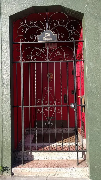 Metronome Dance in Potrero Hill Picture 4