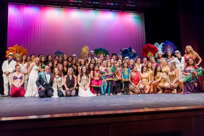 Bella Diva World Dance Picture 7
