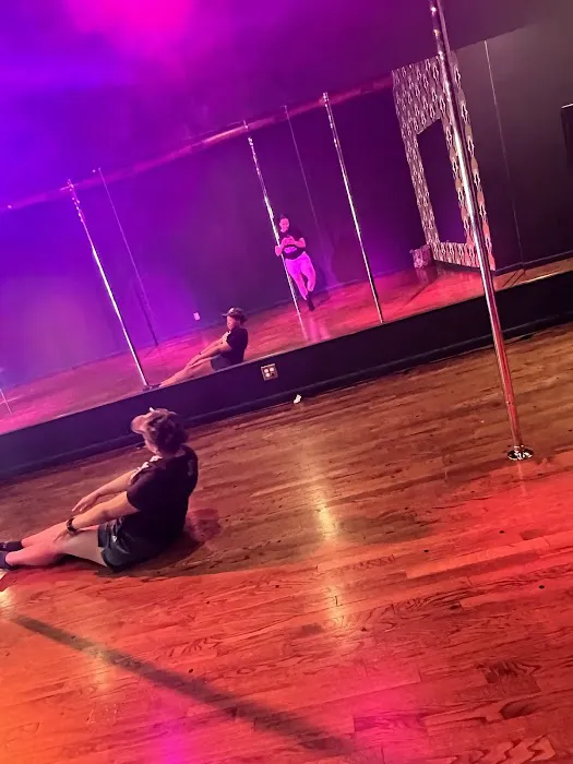 Hard Candy Dance Studio Picture 1