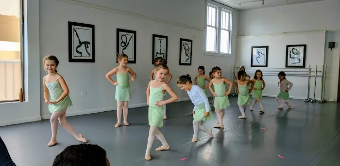 San Francisco Dance Space Picture 1