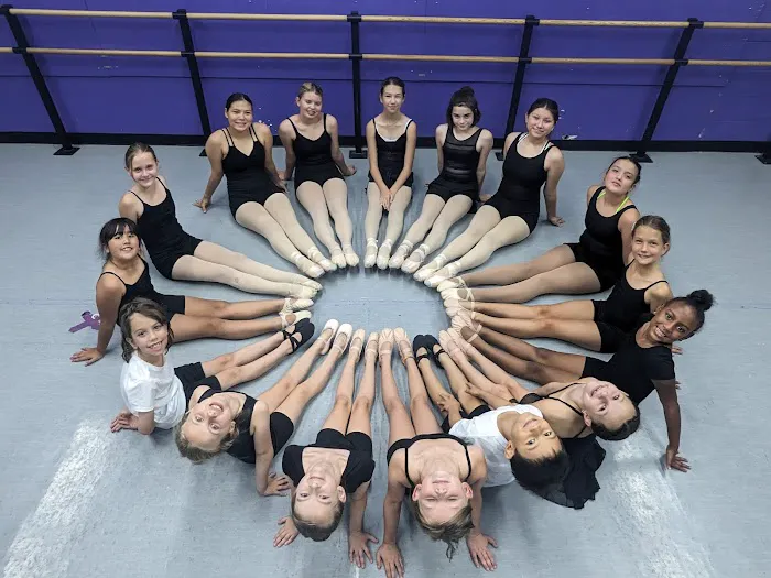 Dancin Dreams Picture 4