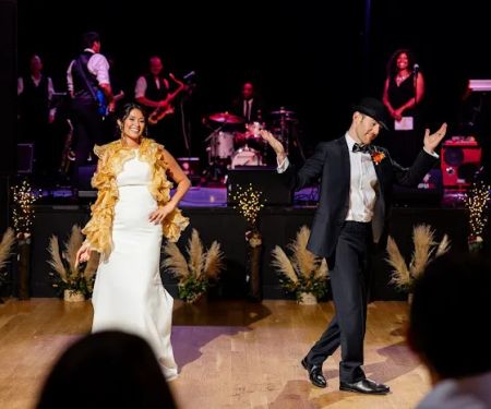 Dance Amore