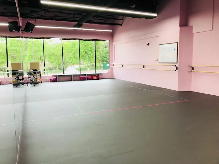 Rocky Mountain Ballet Academy Picture 7