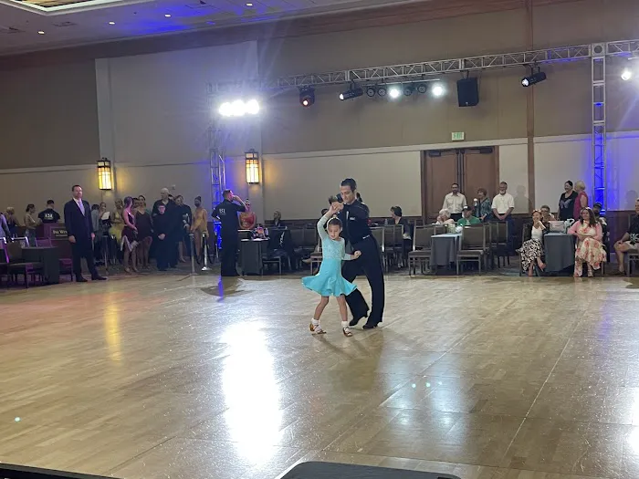 Silverlight Ballroom Picture 2
