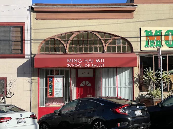 Ming-Hai Wu School of Ballet Picture 3