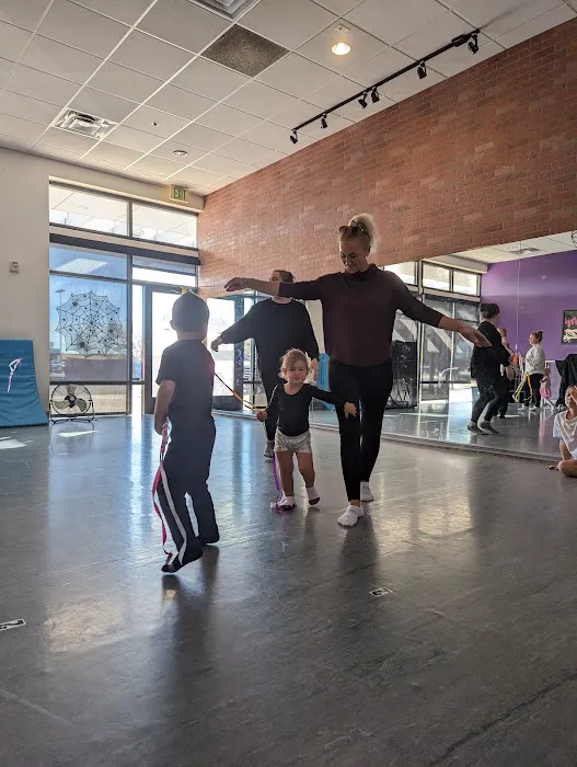 Allana's Academy of Dance Picture 9