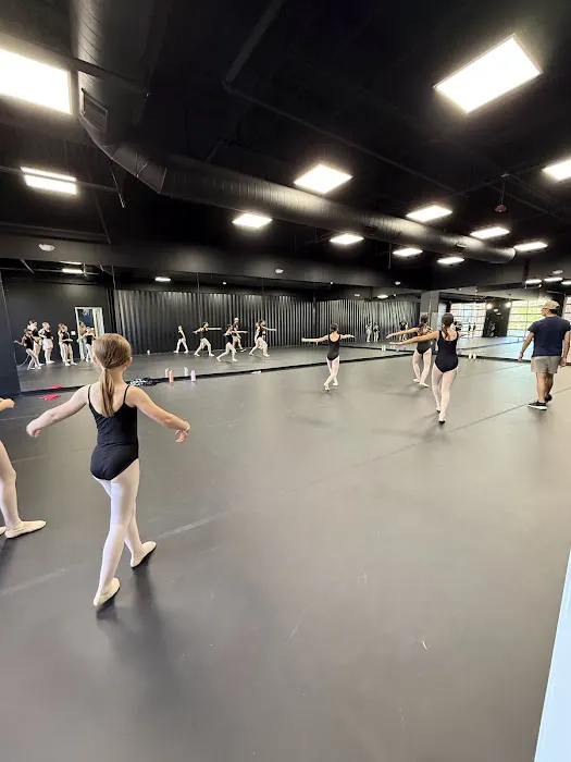 Centerstage Starz Dance Studio Picture 1