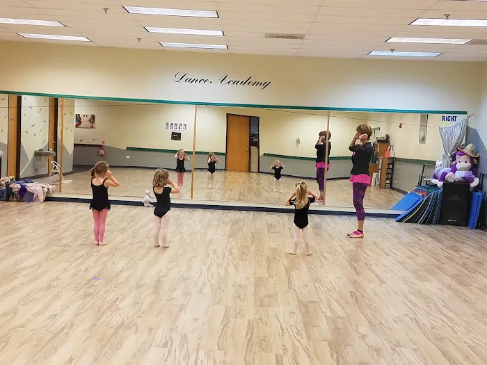 Dance Academy Inc Picture 3