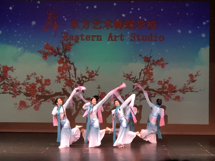 Lilian dance studio Picture 2