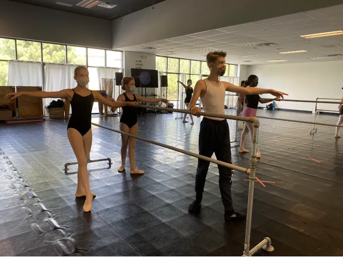 Tara Cluck Dance Center Picture 9