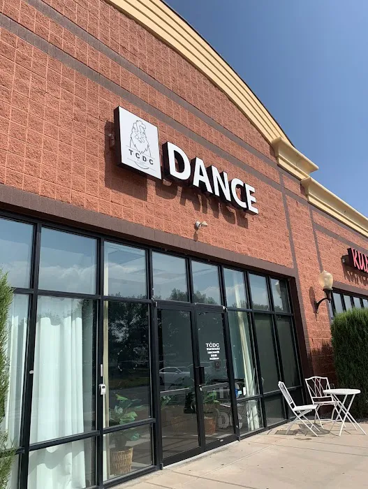 Tara Cluck Dance Center Picture 6