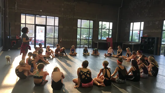 Studio 9 Dance Academy Picture 2