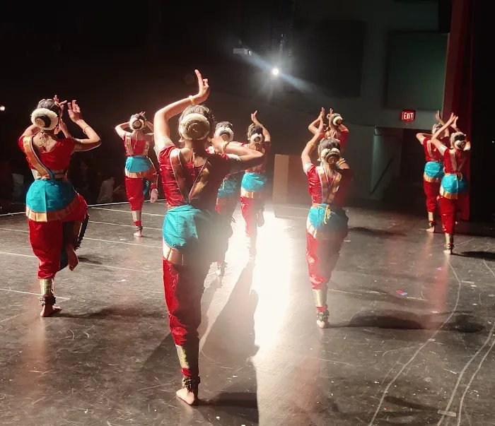 Shivoham School of Dance - Bharatanatyam Picture 3