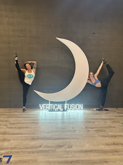 Vertical Fusion Boulder Picture 5