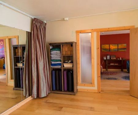 Ocean Yoga & Massage