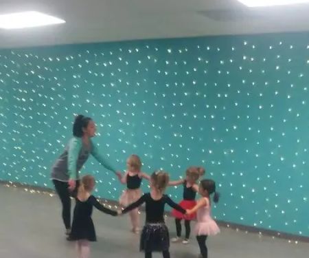 E&E Dance Company