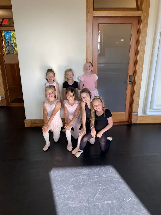 On Pointe School of Dance Picture 4