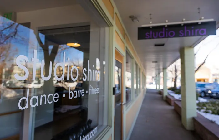 studio shira Picture 10