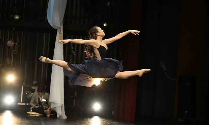 El Camino Ballet Picture 8