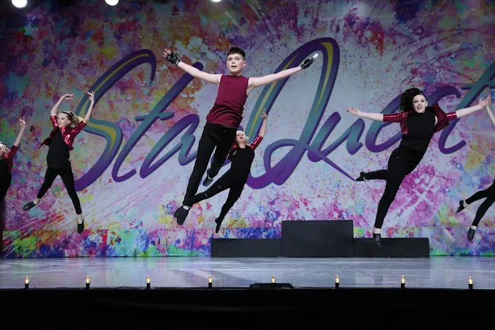 Airborne Dance Picture 8
