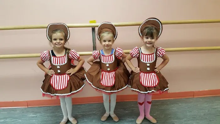 Airborne Dance Picture 5