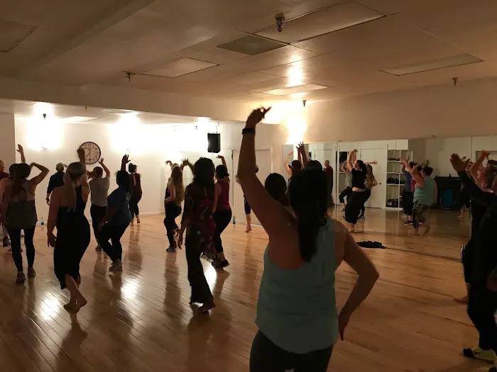 Dance Ur Ash Off - Zumba Fitness Picture 2