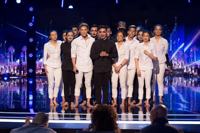 Str8jacket Dance Company Picture 7