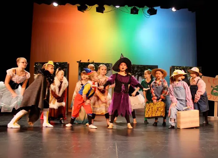 A Dance Place Picture 4