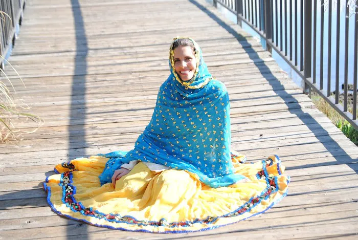 Persian Dancing With Shadan Picture 4