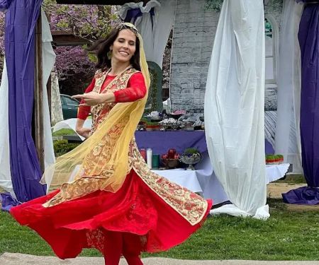 Persian Dancing With Shadan