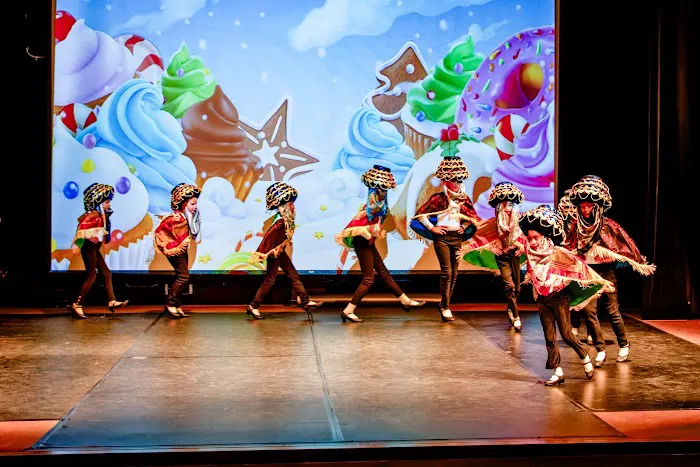 en Avant School of Dance Picture 5