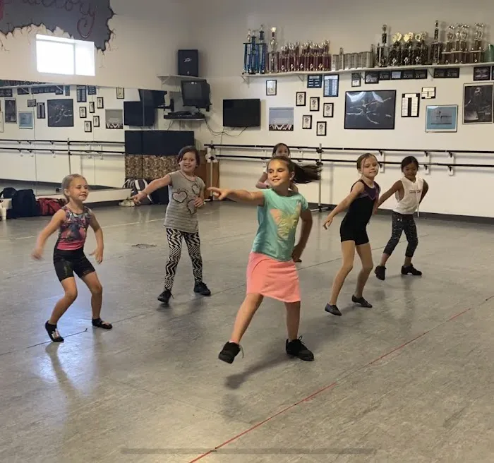 Dance Factory Picture 2