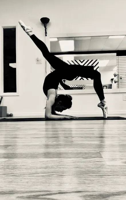 On Pointe Dance & Movement Picture 5