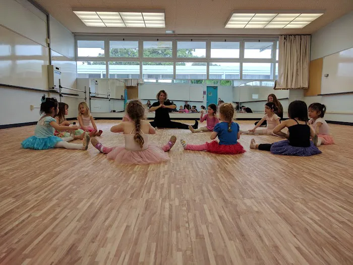Dance Magic Picture 1